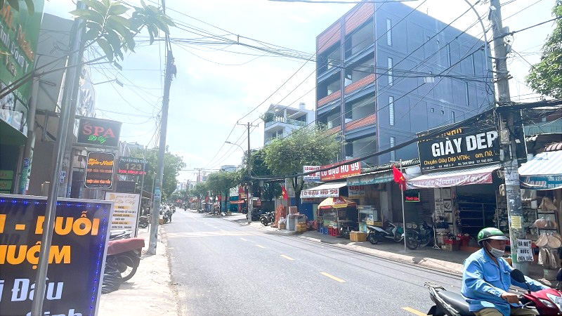 Ngộp Bank Bán Gấp Mặt Tiền KD Đỉnh Ngay Chợ Tam Bình Gò Dưa Thủ Đức 1270m2, cho thuê 120tr/th Chỉ - Ảnh chính